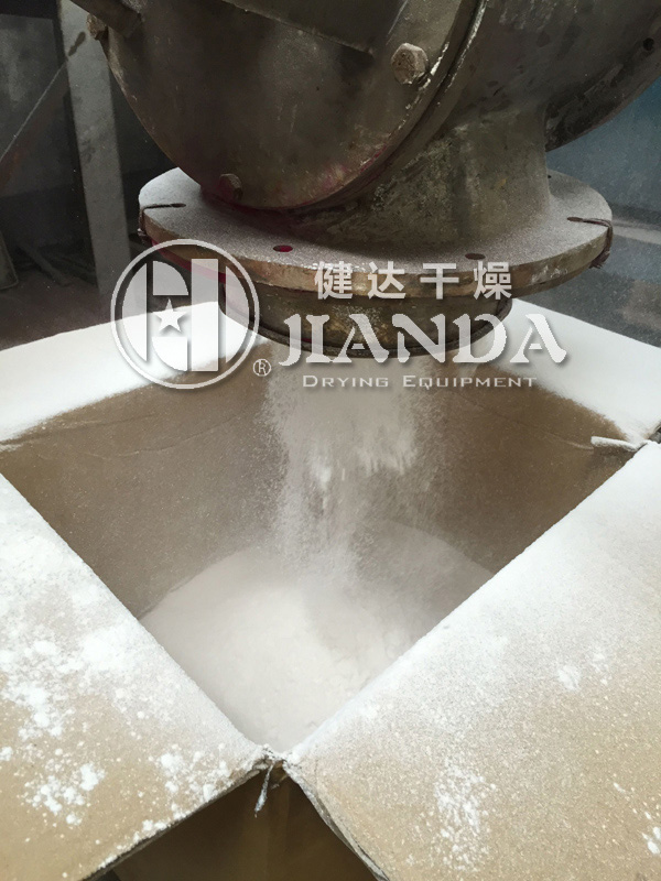 干燥后合成硅酸钙